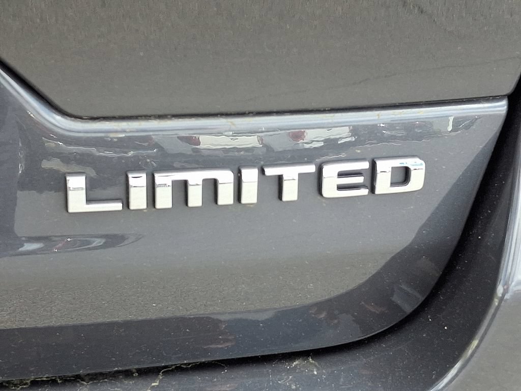 Used 2022 Jeep Grand Cherokee Limited AWD/4WD image 34