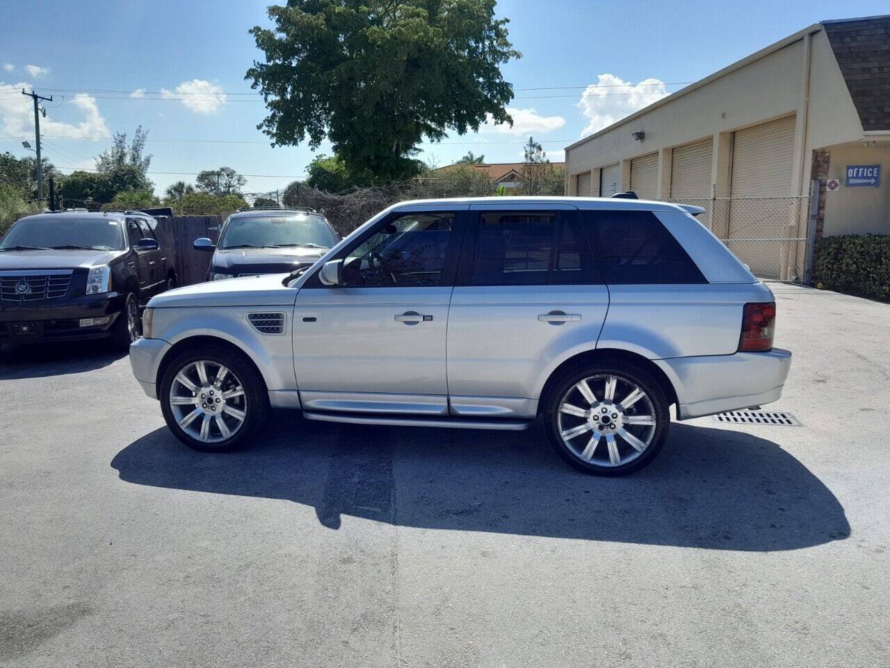 Used 2008 Land Rover Range Rover Sport HSE AWD/4WD image 6