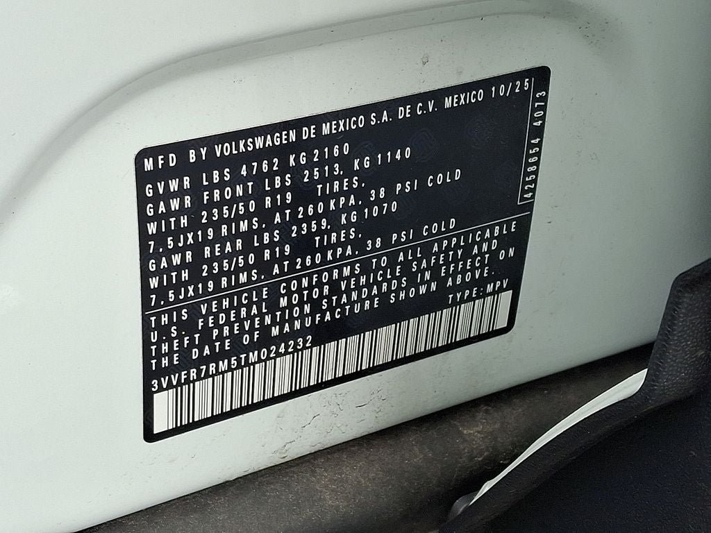 Used 2026 Volkswagen Tiguan SE FWD image 27