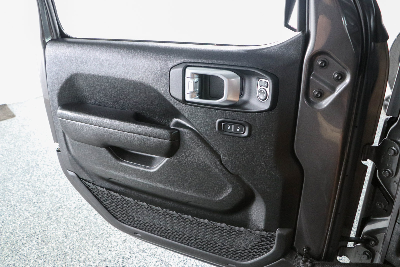 Used 2023 Jeep Gladiator Sport AWD/4WD image 22