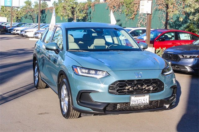 Used 2024 Honda HR-V LX image 3