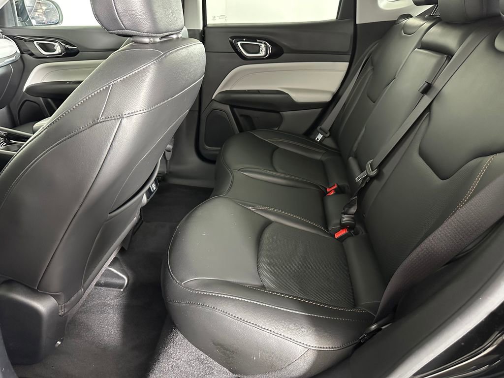 Used 2022 Jeep Compass Limited image 26