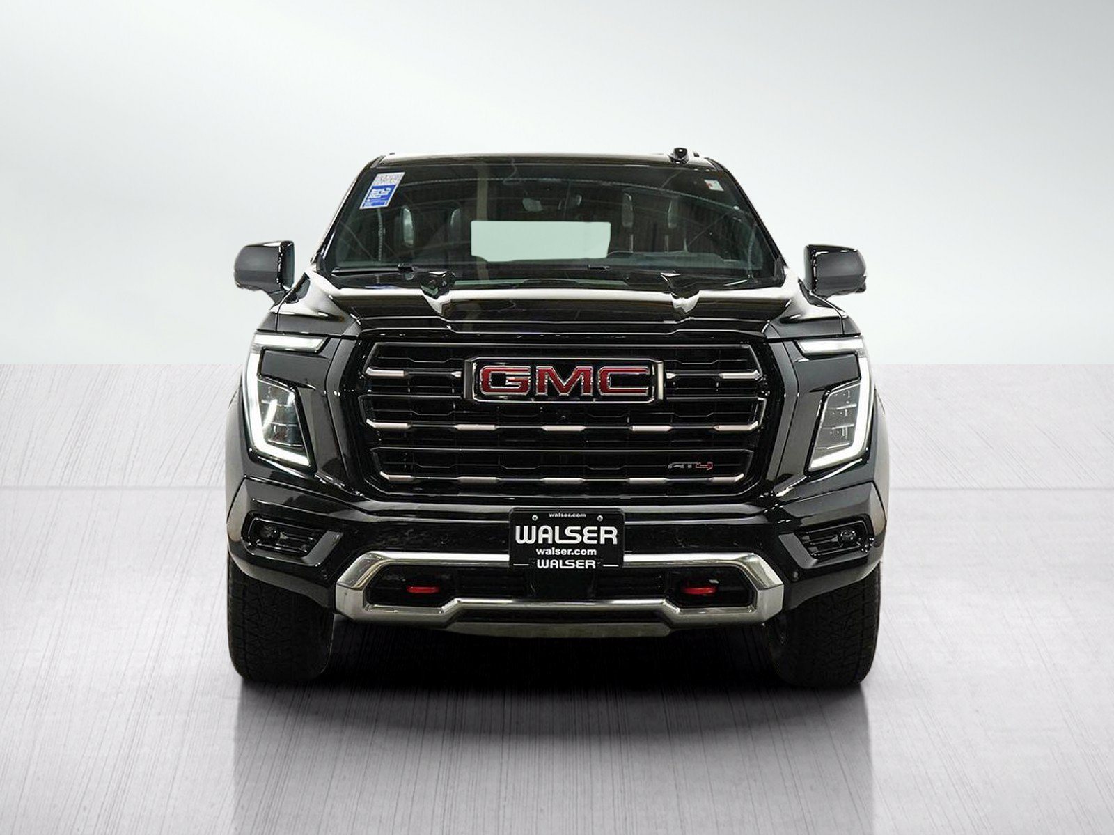 Used 2025 GMC Yukon AT4 Ultimate AWD/4WD image 8