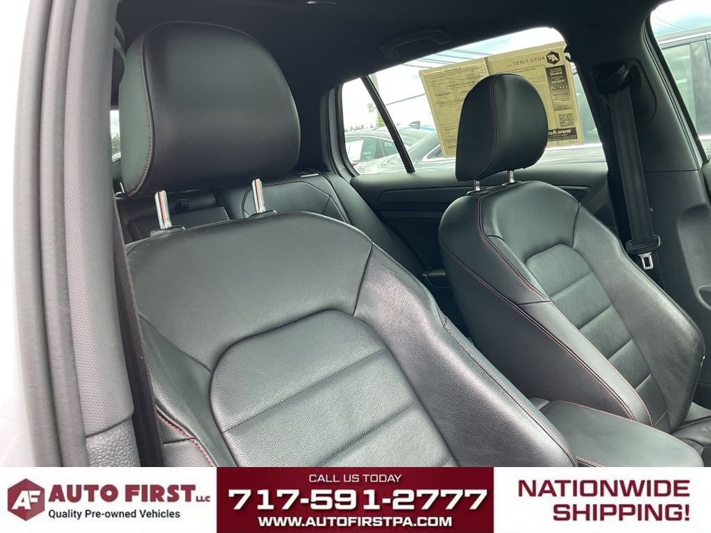 Used 2020 Volkswagen GTI SE FWD image 19
