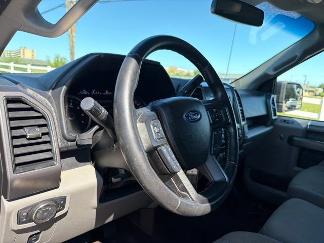 Used 2017 Ford F150 XLT w/ Equipment Group 302A Luxury AWD/4WD image 14