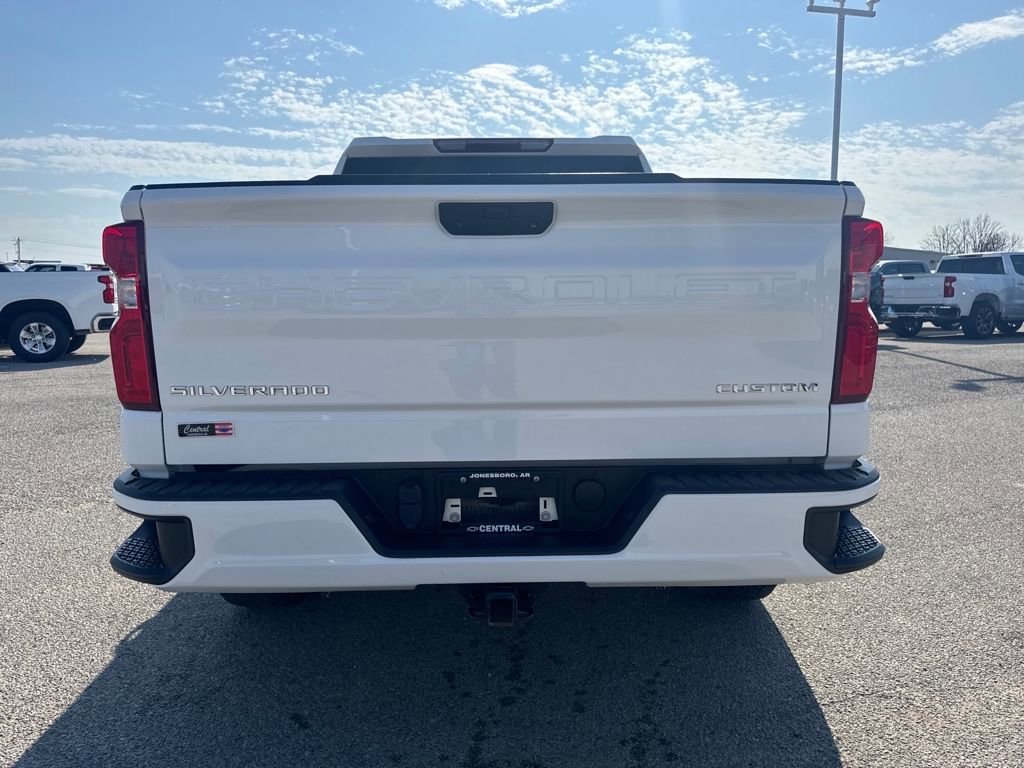 Used 2022 Chevrolet Silverado 1500 Custom w/ Safety Confidence Package image 5