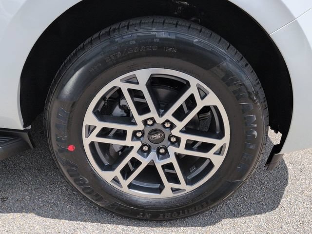 New 2026 Ford Expedition Max Active RWD image 11