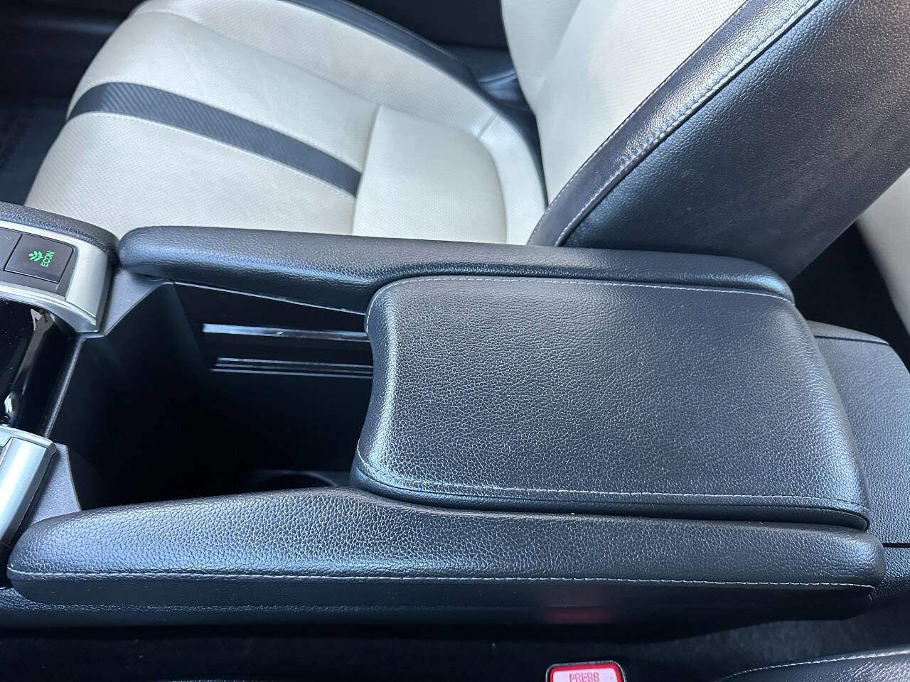 Used 2016 Honda Civic EX-L image 44