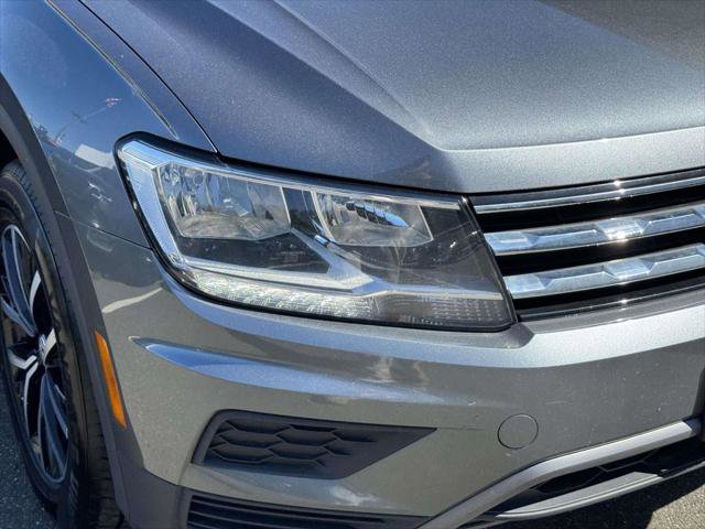 Used 2021 Volkswagen Tiguan SE w/ Panoramic Sunroof Package AWD/4WD image 7
