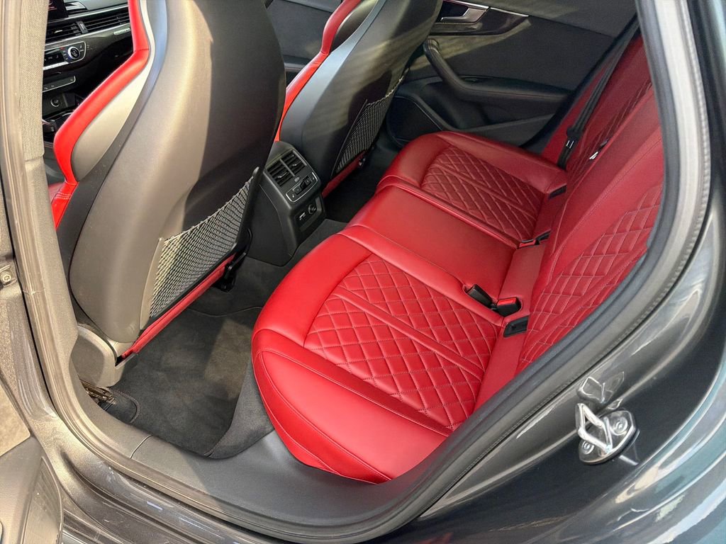 Used 2021 Audi S4 Prestige w/ Prestige Package image 28