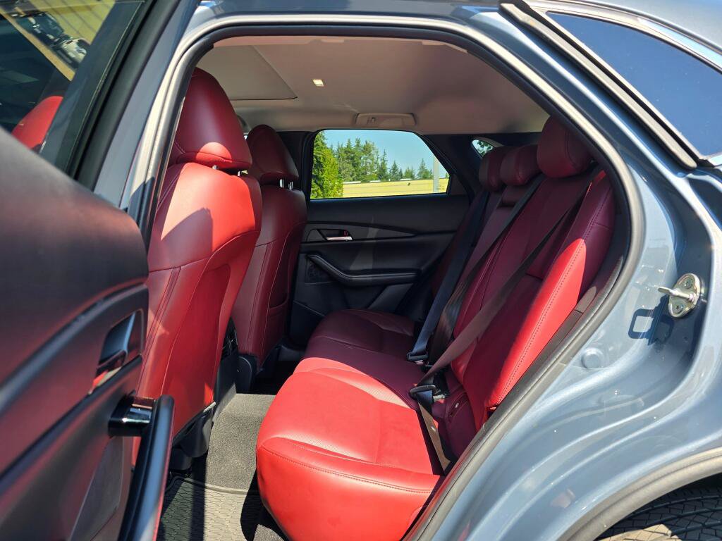 Used 2023 MAZDA CX-30 AWD 2.5 S w/ Preferred Package image 4