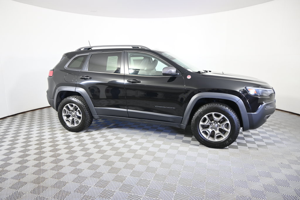 Used 2021 Jeep Cherokee Trailhawk w/ Trailer Tow Group AWD/4WD image 8
