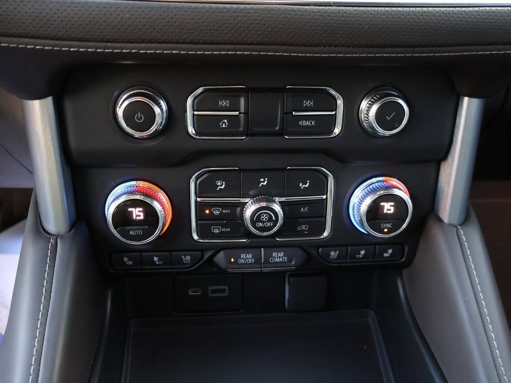 Used 2022 GMC Yukon SLT w/ SLT Luxury Package image 40