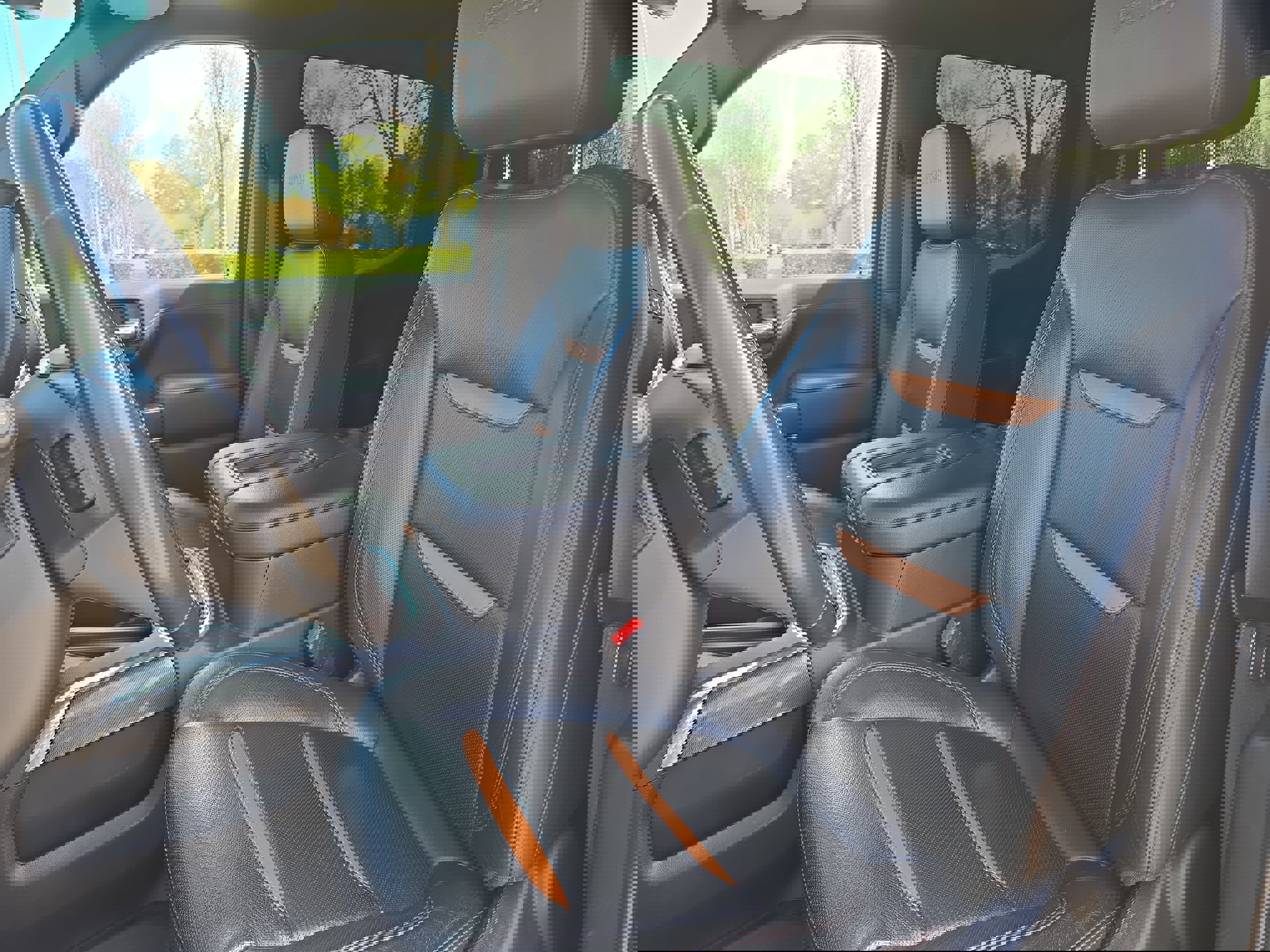 Used 2020 GMC Sierra 1500 AT4 w/ AT4 Premium Package image 14