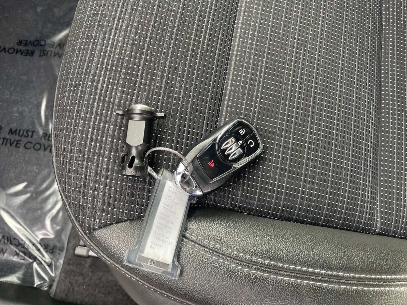 Used 2025 Buick Envista Preferred image 24