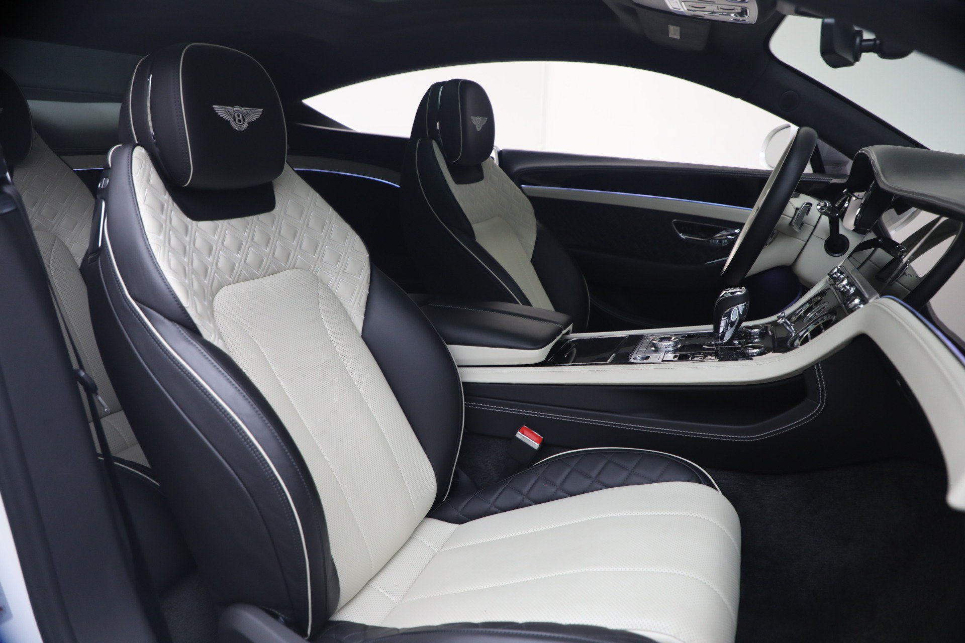 Certified 2021 Bentley Continental GT AWD/4WD image 26