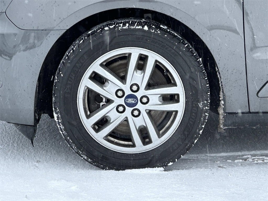 Used 2019 Ford Transit Connect Titanium w/ Trailer Tow Package image 9