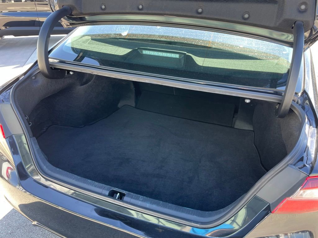 Used 2024 Toyota Camry SE image 26