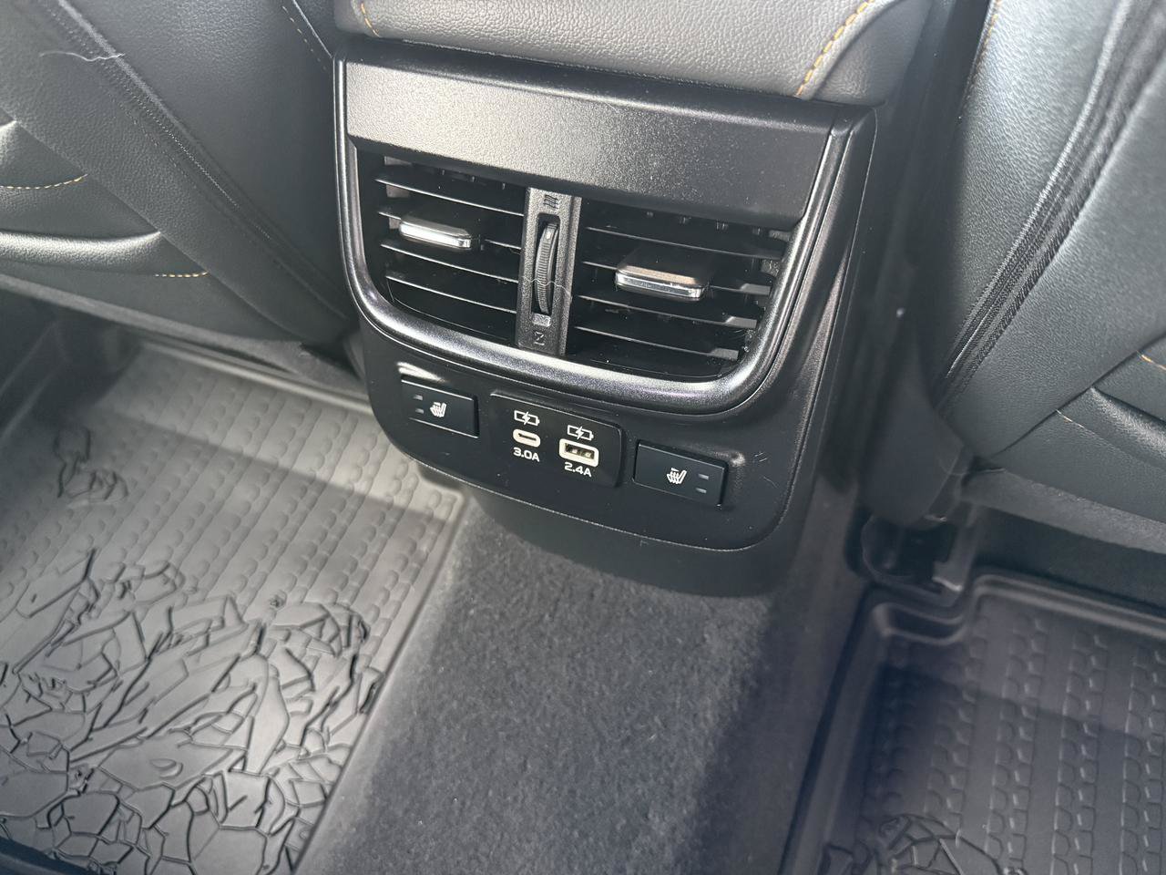Used 2025 Subaru Outback Wilderness AWD/4WD image 37