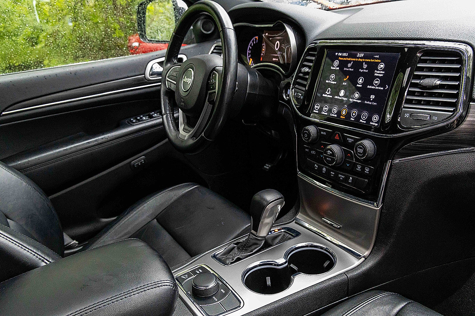 Used 2022 Jeep Grand Cherokee Limited image 27