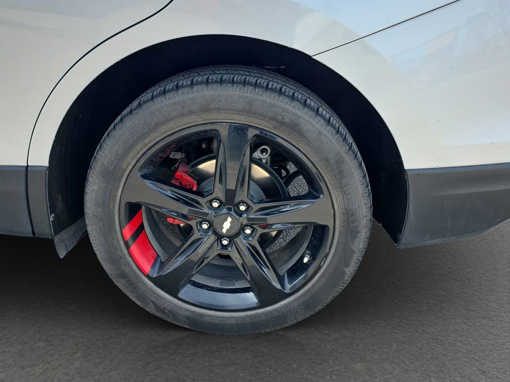 Used 2021 Chevrolet Equinox Premier w/ Redline Edition image 5