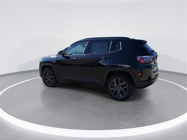 New 2026 Jeep Compass Latitude image 6