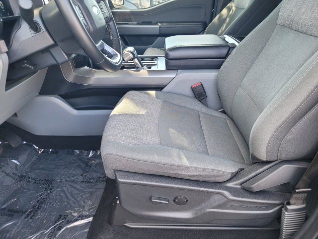 Certified 2023 Ford F150 Lightning XLT AWD/4WD image 22