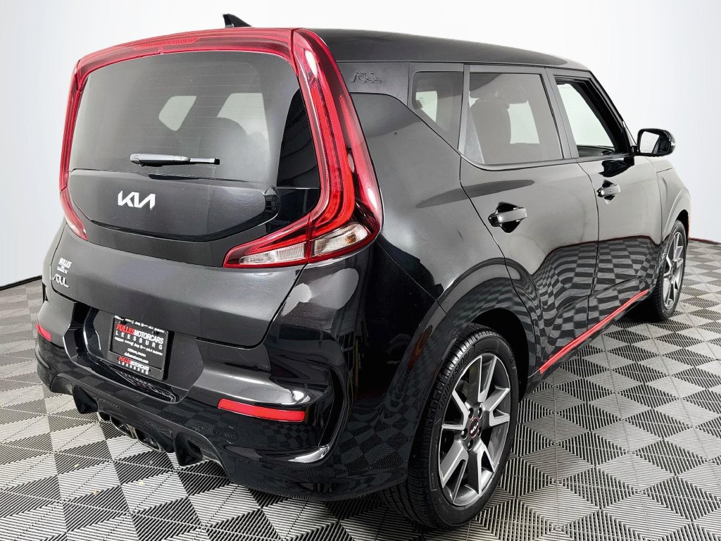 Used 2022 Kia Soul Turbo FWD image 7