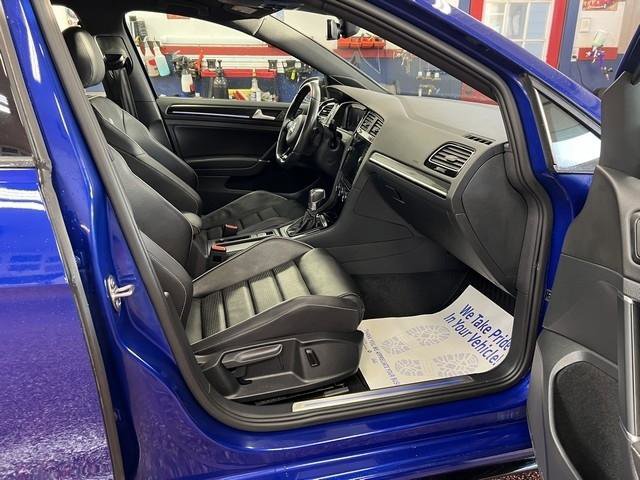 Used 2019 Volkswagen Golf R 4-Door AWD/4WD image 10