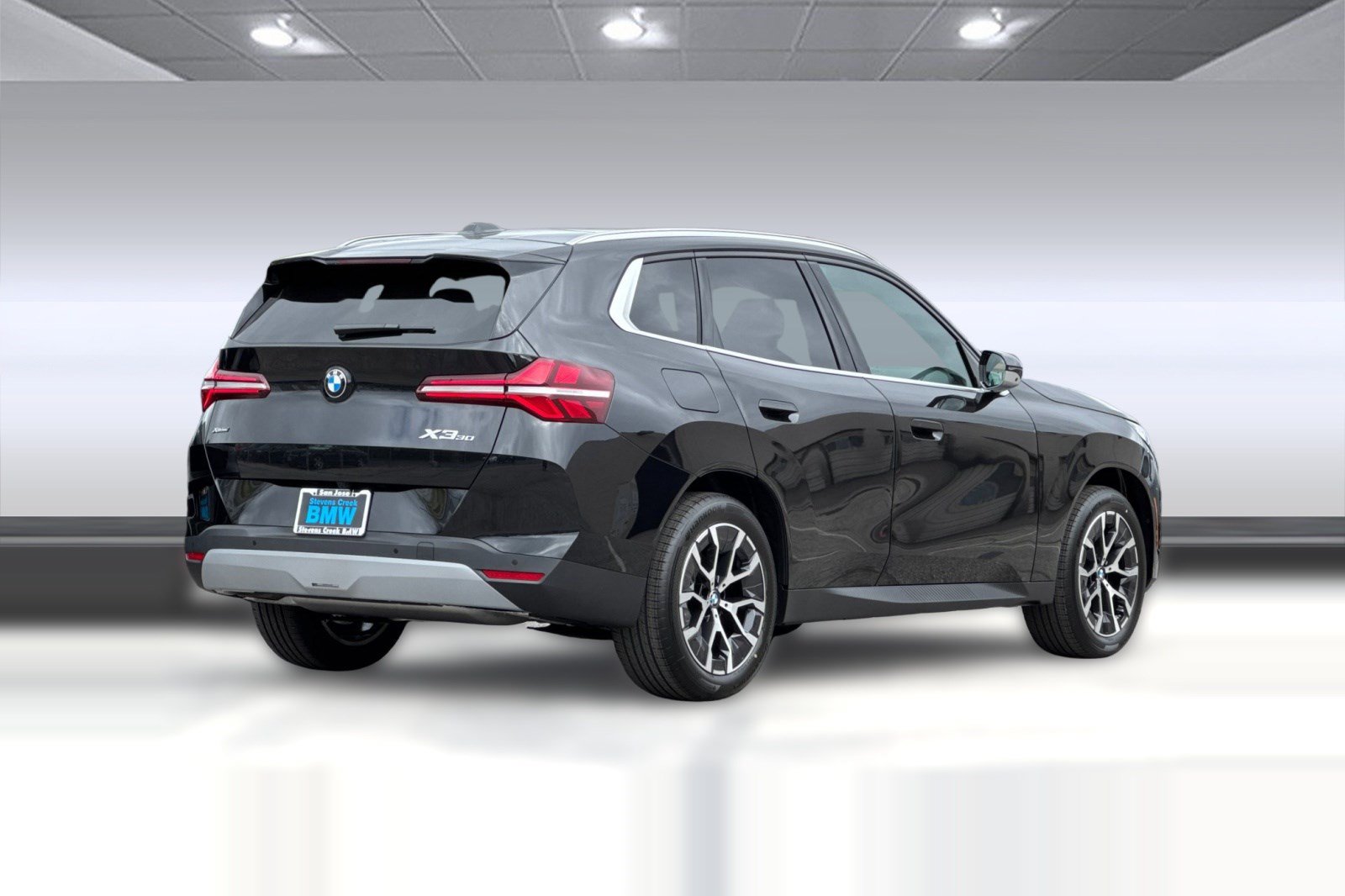 Used 2026 BMW X3 xDrive30i w/ Premium Package AWD/4WD image 8