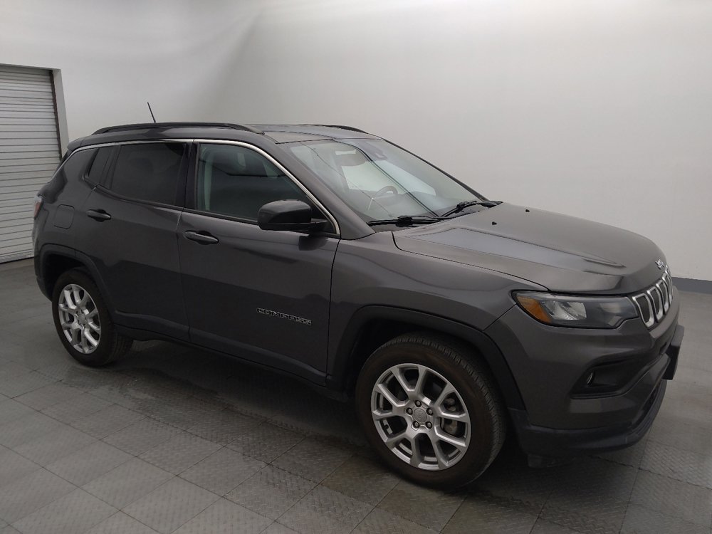 Used 2022 Jeep Compass Latitude AWD/4WD image 11