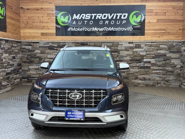 Used 2026 Hyundai Venue SEL FWD video 3