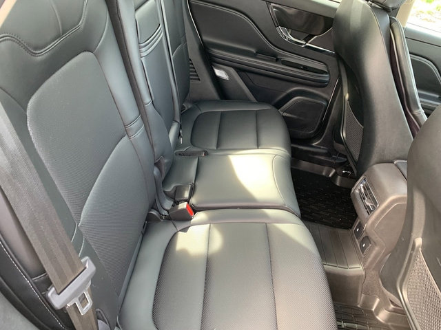 Certified 2025 Lincoln Corsair AWD w/ Equipment Group 101A image 16