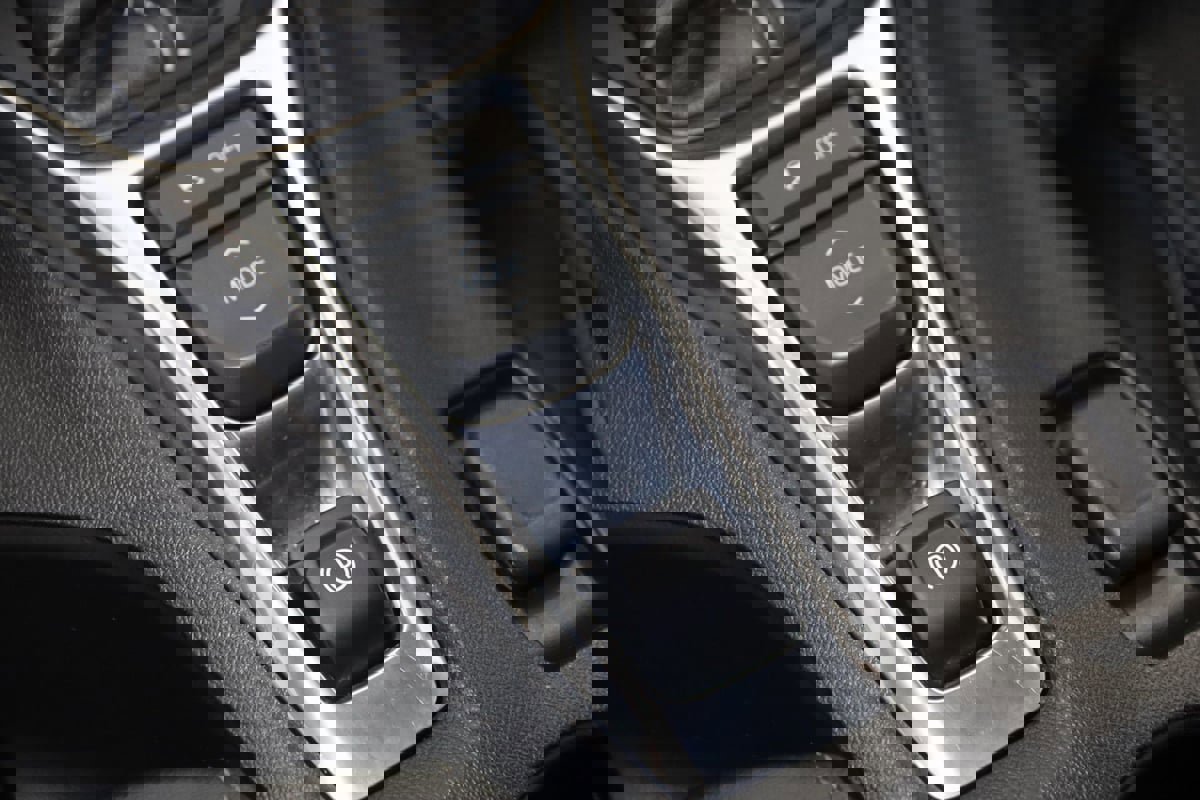 Used 2017 Chevrolet Camaro SS image 35