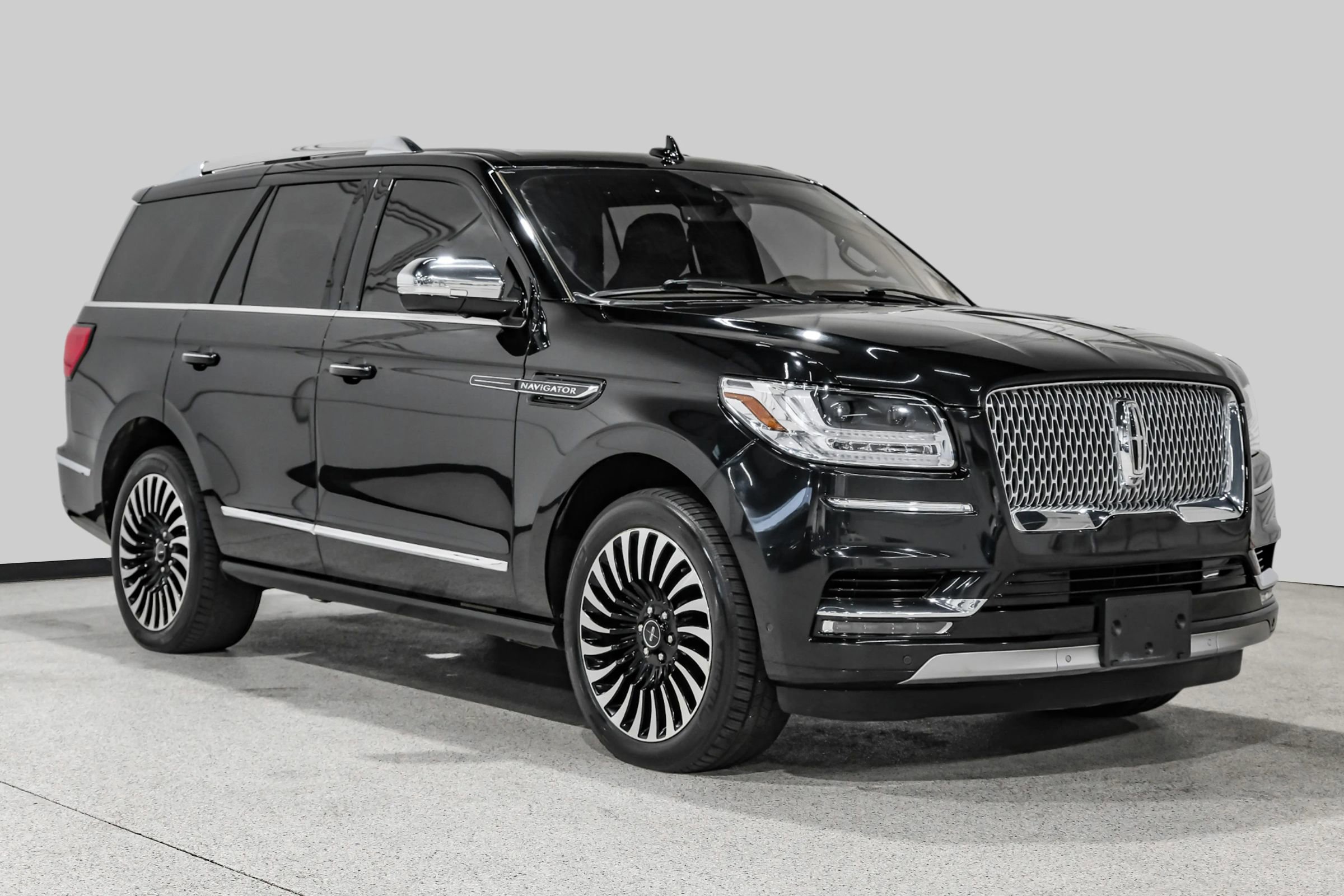 Used 2020 Lincoln Navigator Black Label image 4