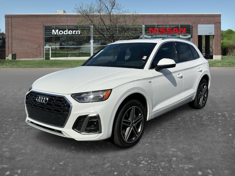 Used 2025 Audi Q5 e Premium image 1