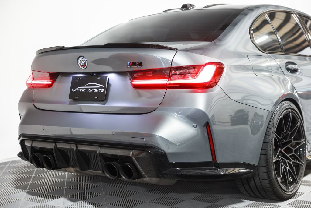 Used 2023 BMW M3 Competition w/ M Carbon Exterior Package image 9