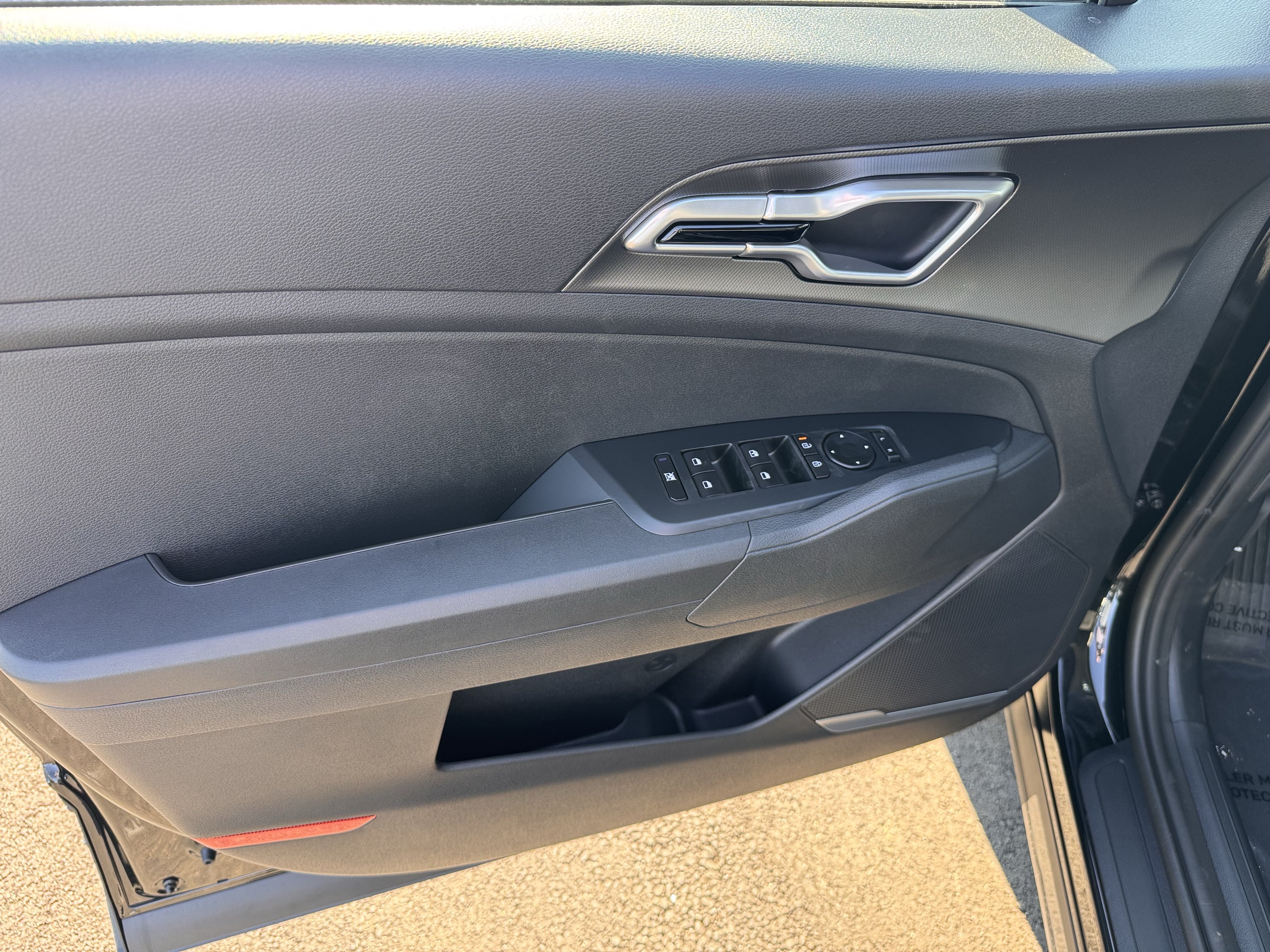 New 2027 Kia Sportage S FWD image 22