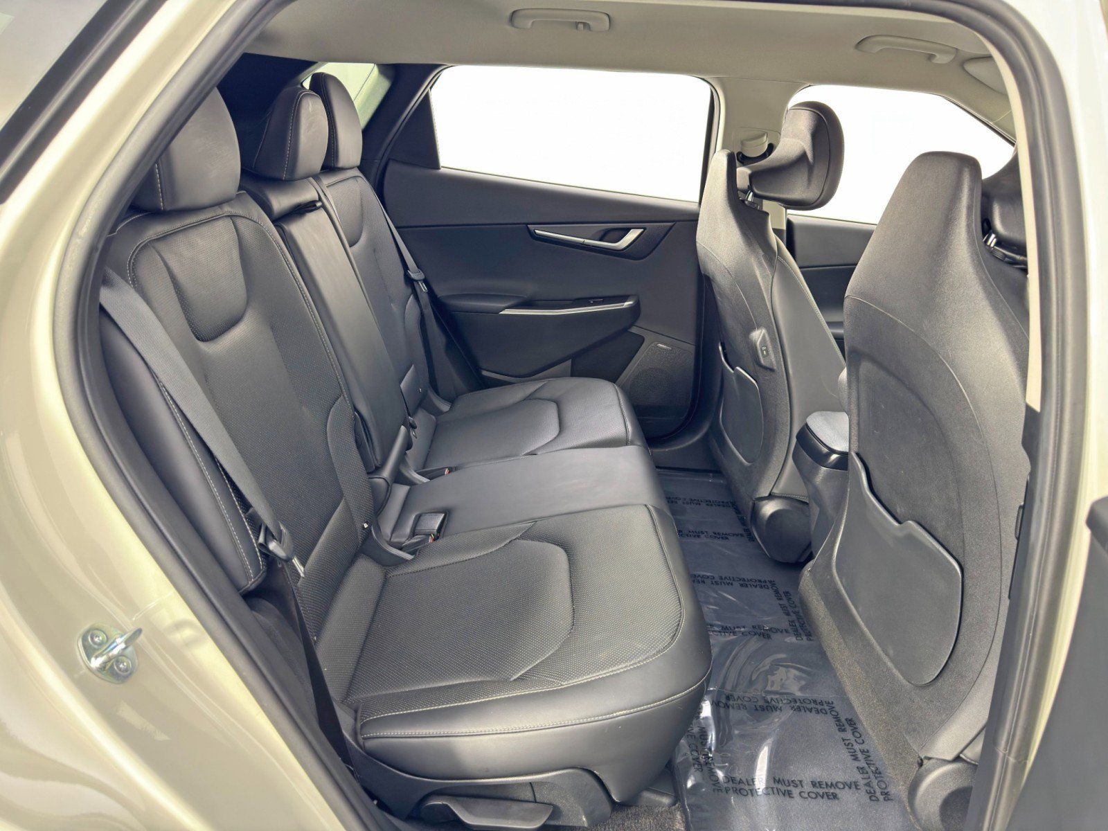 Used 2023 Kia EV6 Wind image 39