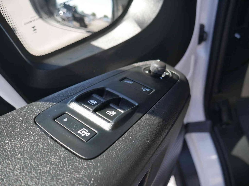 Used 2025 RAM ProMaster 2500 FWD image 23
