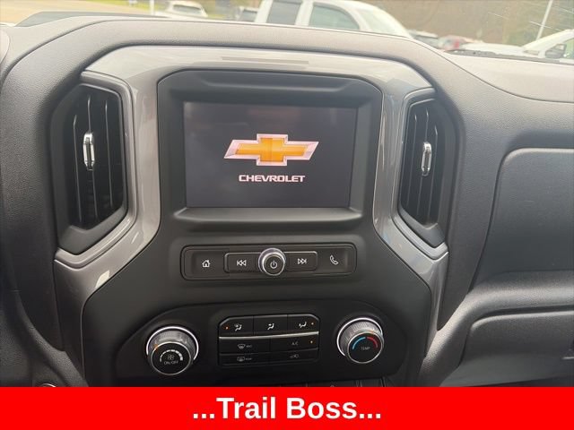 Used 2022 Chevrolet Silverado 1500 Custom Trail Boss w/ LPO, Dark Essentials Package AWD/4WD image 15