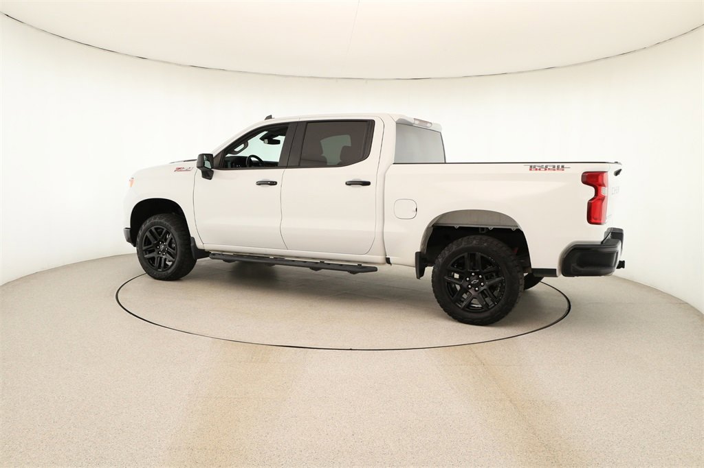 Used 2023 Chevrolet Silverado 1500 LT Trail Boss image 3