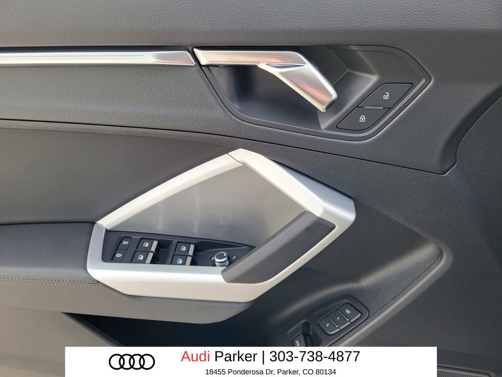 Used 2025 Audi Q3 2.0T Premium Plus w/ Premium Plus Package AWD/4WD image 6