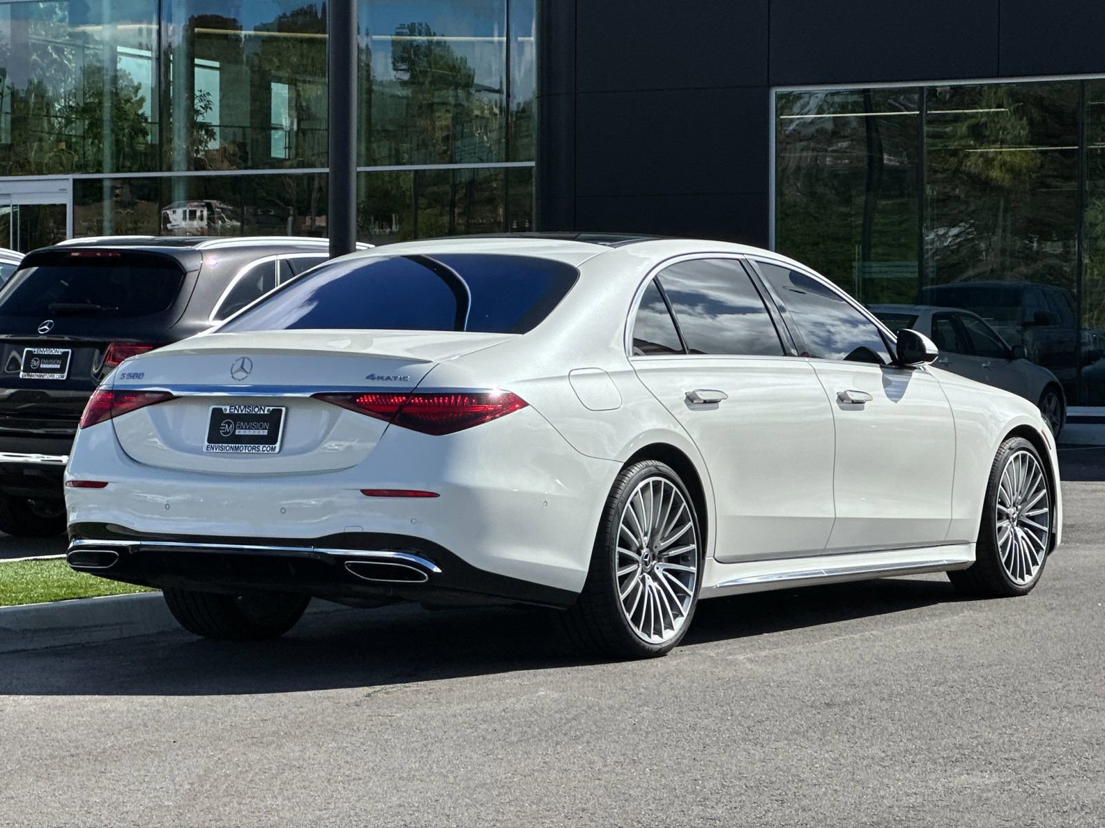 Certified 2022 Mercedes-Benz S 580 4MATIC Sedan image 3