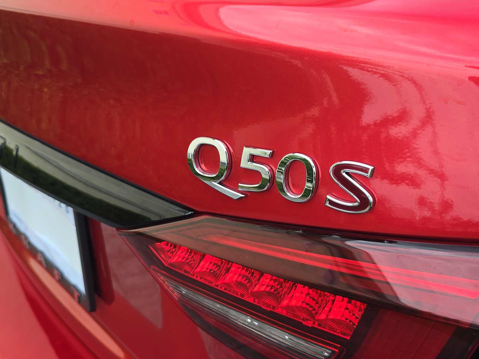 Used 2023 INFINITI Q50 Red Sport 400 RWD image 5