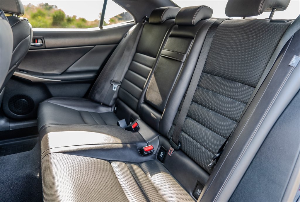Used 2016 Lexus IS 350 w/ F Sport Package RWD image 29
