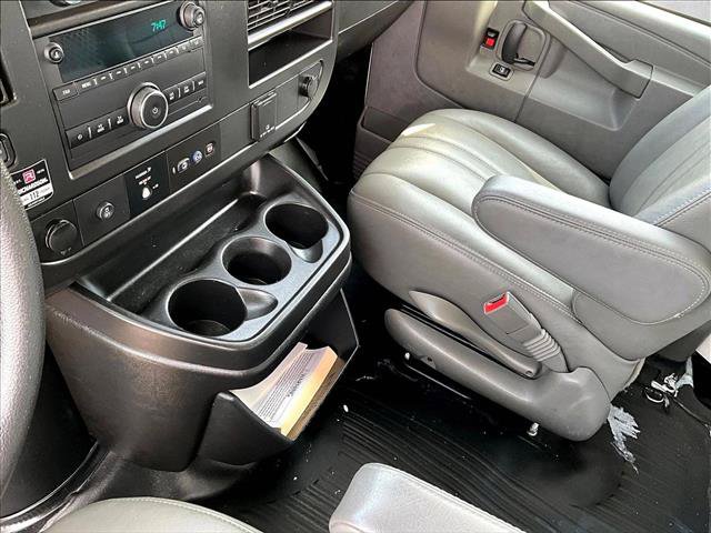 Used 2020 GMC Savana 2500 Extended w/ Driver Convenience Package RWD image 15