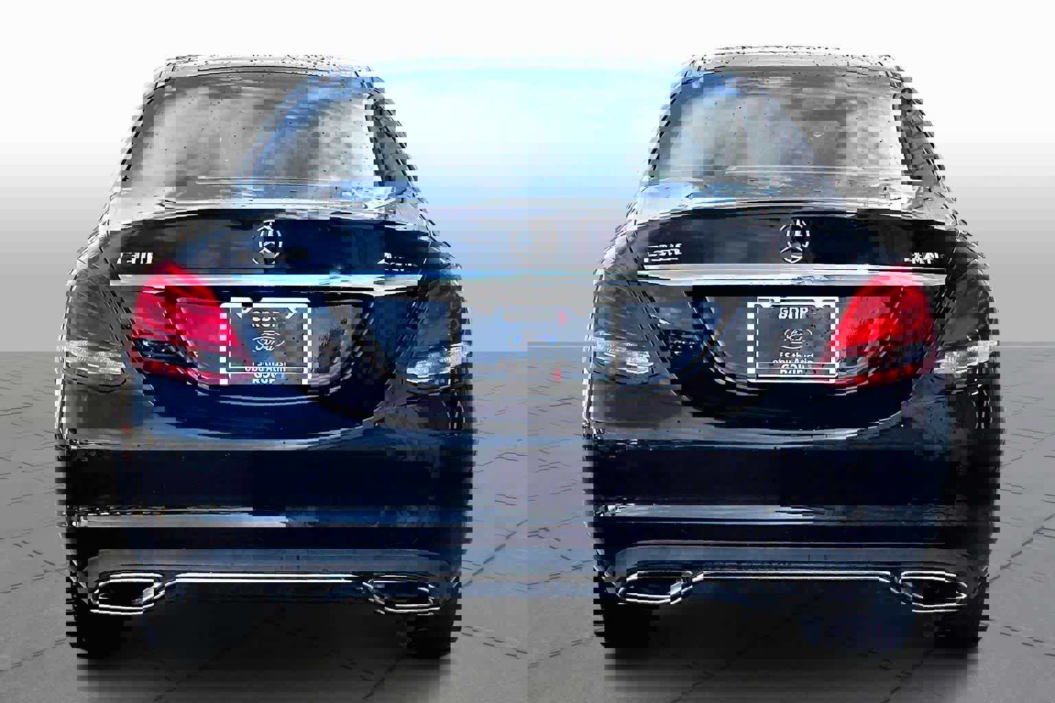 Used 2016 Mercedes-Benz C 300 4MATIC Sedan image 5