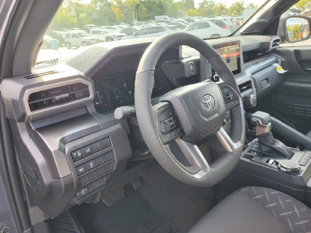 New 2026 Toyota Tacoma SR5 AWD/4WD image 18
