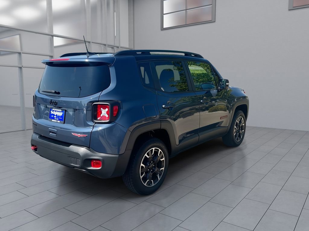 Used 2023 Jeep Renegade Trailhawk AWD/4WD image 8
